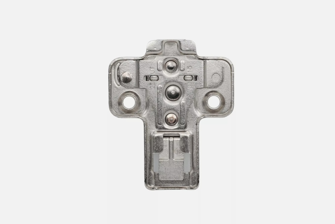 Ответная планка крестообразная Click-On h=2мм с эксцентриком под саморезы